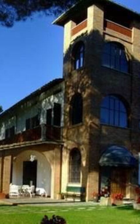 Villa Treppiè: Have, Udvendige