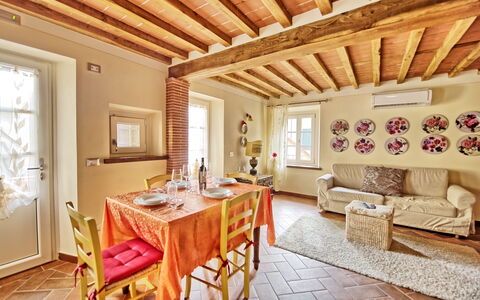 Feriebolig Flavia 3: Frokostlokale, Stue