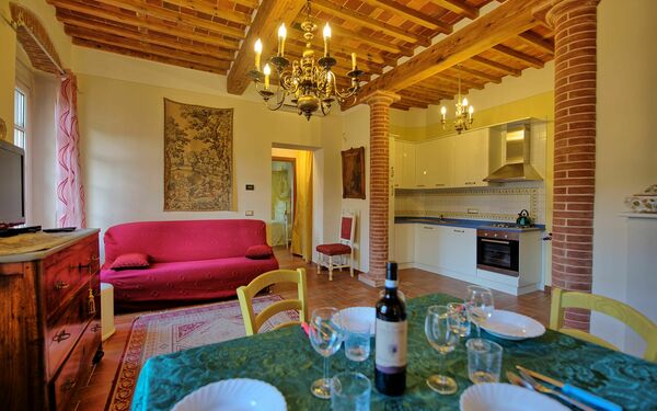 Feriebolig Flavia 5: Frokostlokale, Køkken, Stue