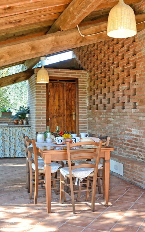 Il Fienile Di Giovanna: Altan / terrasse / gårdhave