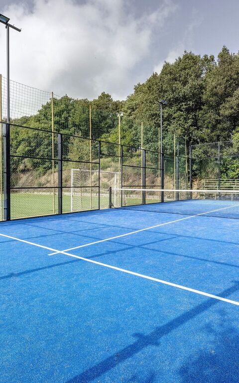 Montaione: Udendørs, Udvendige