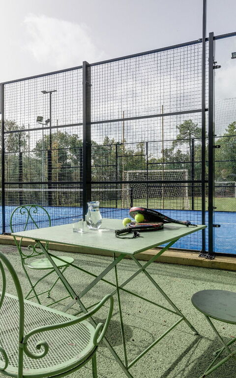 Montaione: Udendørs, Udvendige