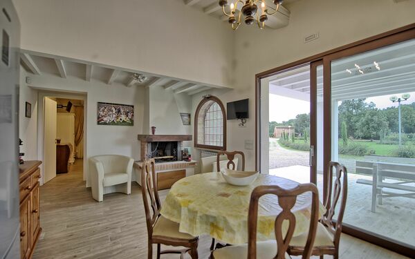 Feriebolig Fornace 1: Frokostlokale, Køkken, Stue