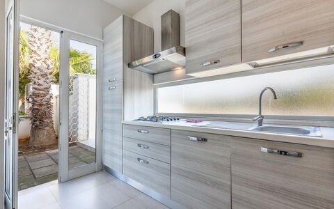 Feriebolig Cotriero Crystal: Hovedindgang, Køkken