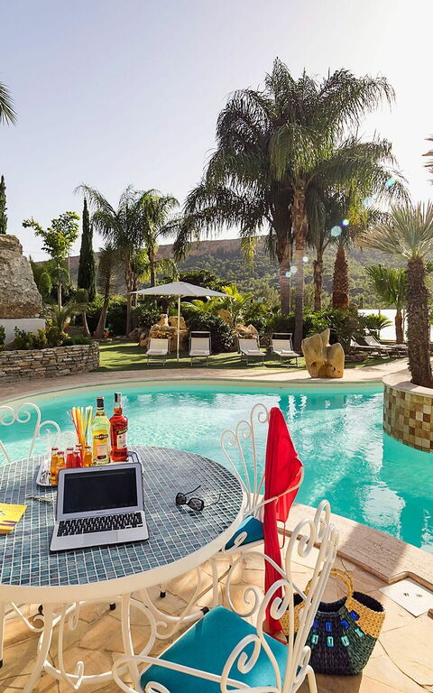 Villa Agorà: pool, Udendørs