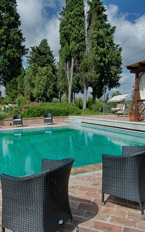 Tenuta Cambiano: pool, Udendørs