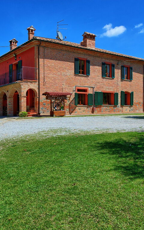 Villa Mario: Have, Udvendige