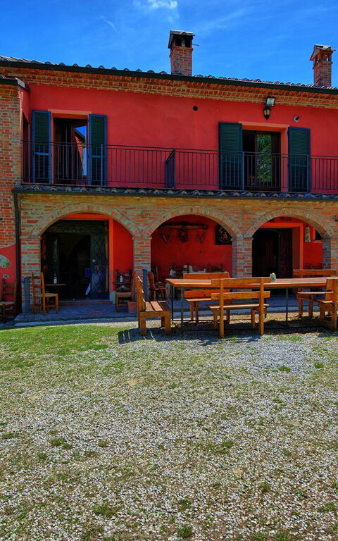 Villa Mario: Have, Udvendige