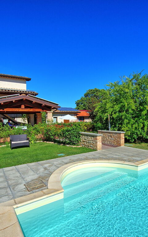 Casale Tiziano: Have, pool