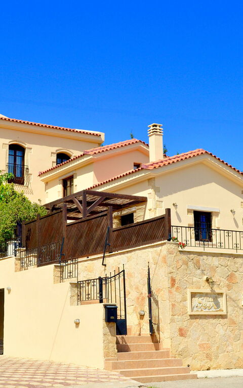 Villa Sevi Grande: Udendørs, Udvendige