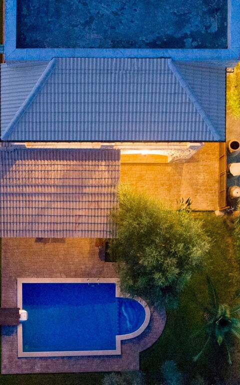 Villa Vrisses: Udendørs, Visninger