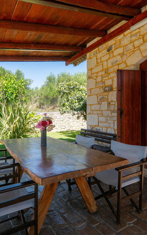Villa Vrisses: Altan / terrasse / gårdhave, Have, Udendørs