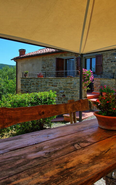 Borgo Veronica: Udvendige