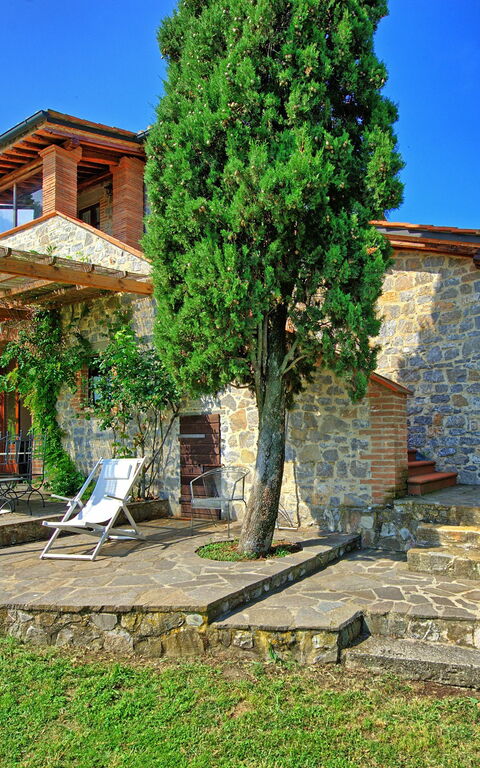 Casale Santa Francesca: Have, Udendørs, Udvendige