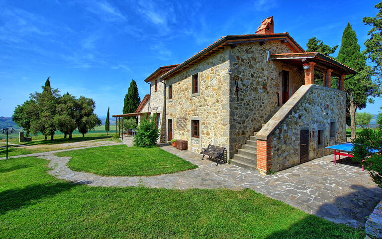 Casale Santa Francesca: Have, Udendørs, Udvendige