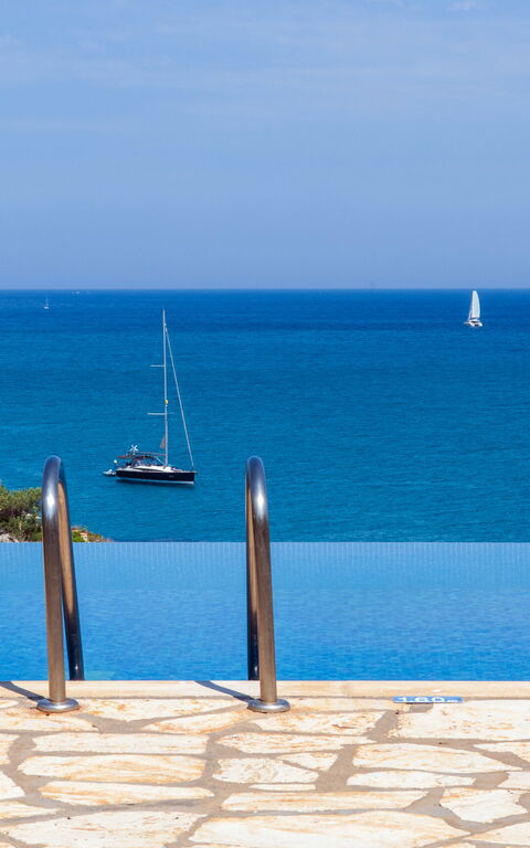 Beachfront Villa Seasun: pool, Udendørs, Visninger