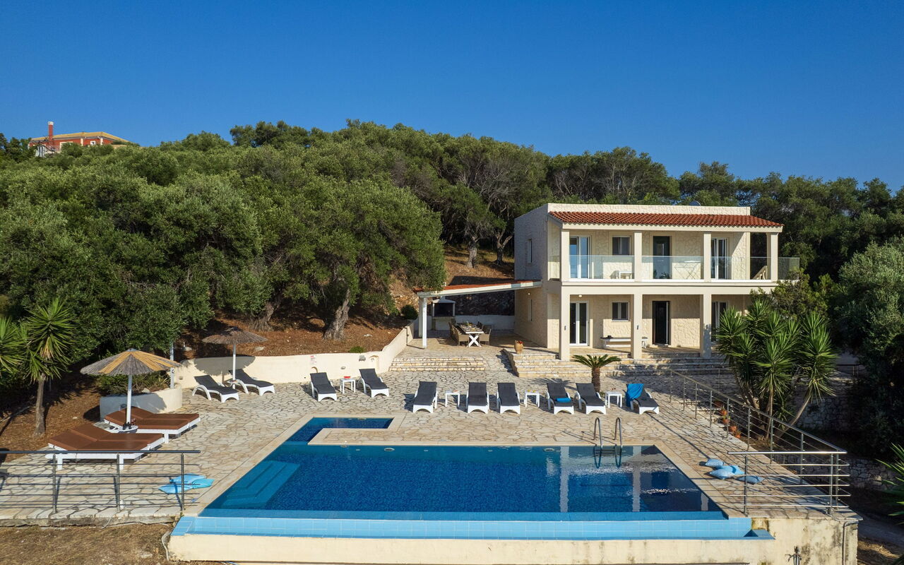 Beachfront Villa Seasun: pool, Visninger