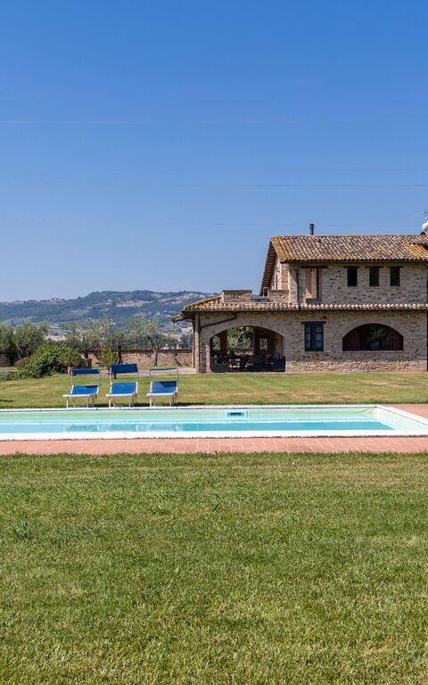 Villa Assisi: Have, pool, Udendørs, Udvendige