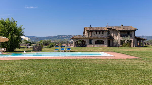 Villa Assisi: Have, pool, Udendørs, Udvendige