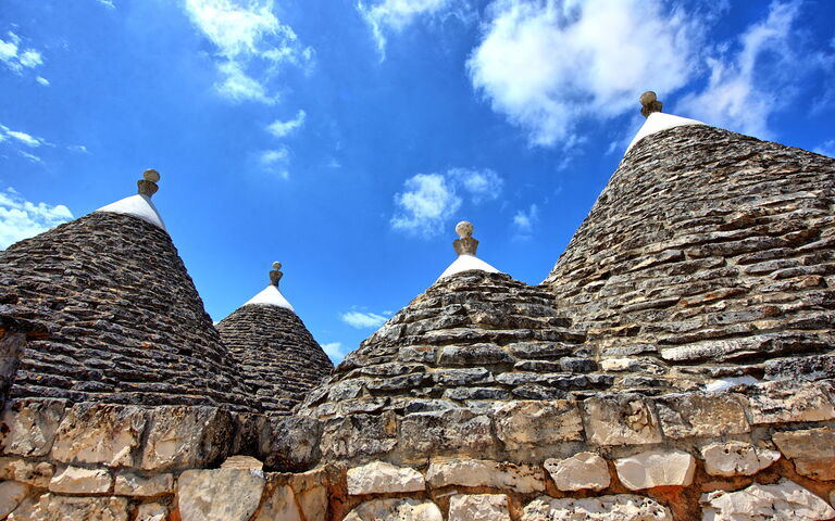 Trullo Santo Stefano: Udendørs, Udvendige