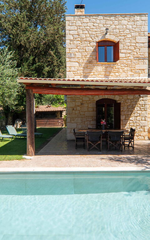 Villa Nipos: Altan / terrasse / gårdhave, Have, pool, Udendørs, Udvendige