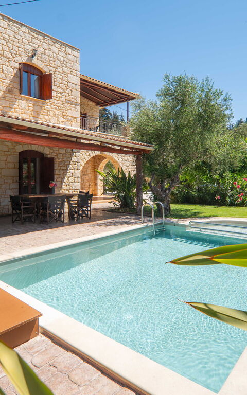 Villa Nipos: Altan / terrasse / gårdhave, Have, pool, Udendørs, Udvendige