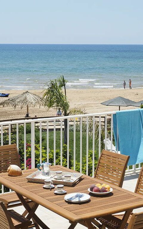 Villa Ariel: Altan / terrasse / gårdhave