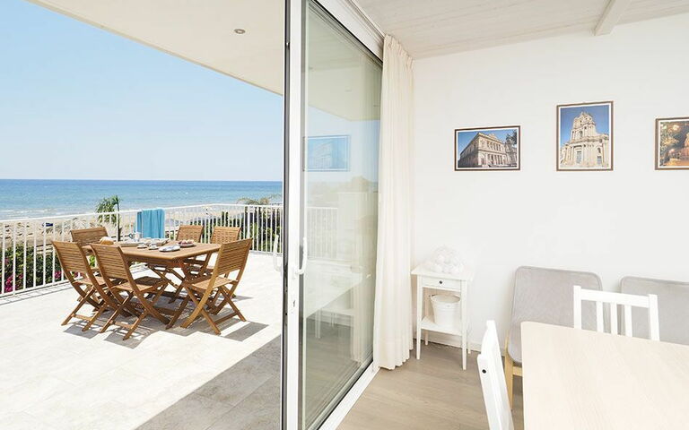 Villa Ariel: Frokostlokale, Stue
