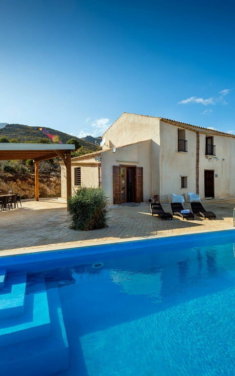 Villa Le Muse: pool, Udendørs