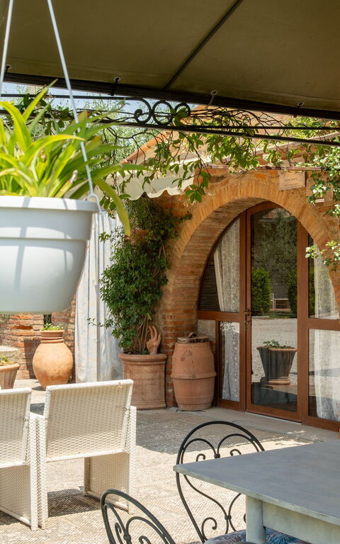 Casale Miro: Altan / terrasse / gårdhave, Udendørs, Udvendige