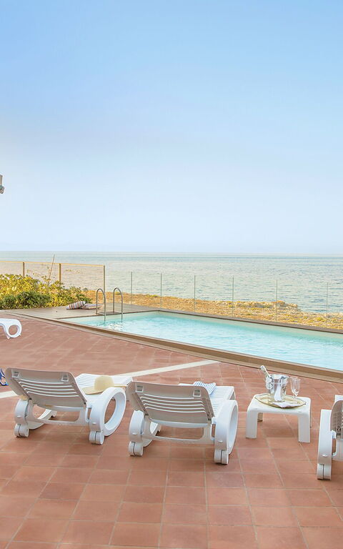 Villa Ala: pool, Udendørs, Visninger