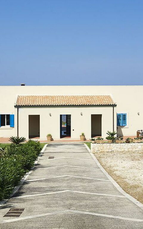 Villa Ala: Udendørs, Udvendige