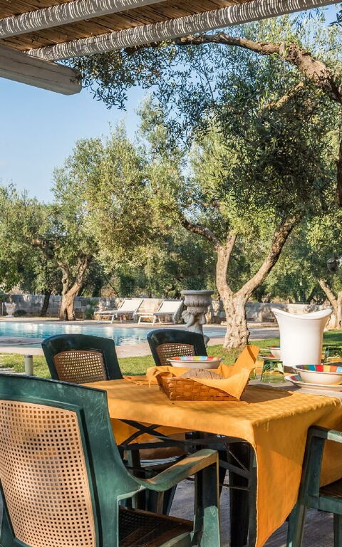 Villa Safiria: Udendørs