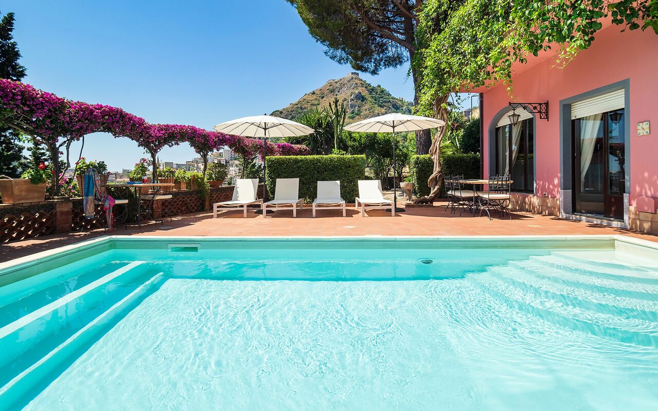 Villa La Boheme: Have, pool, Sommer, Udendørs