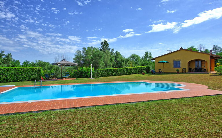 Casa Legoli: Have, pool