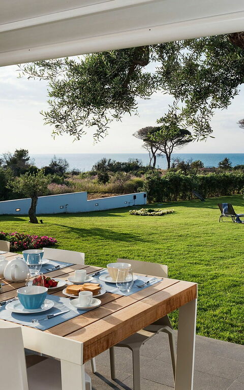 Villa Nettuno: Have, Udendørs