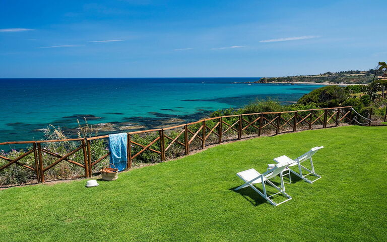 Villa Nettuno: Have, Udendørs, Visninger