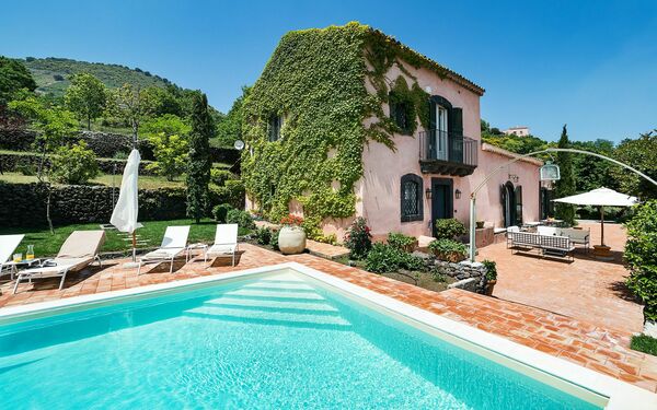 Villa la Capinera: Udendørs