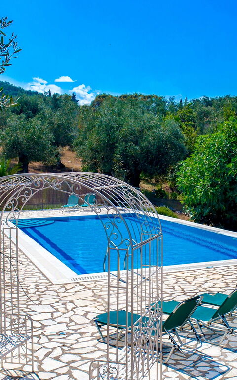 Villa Di Giovanni: pool, Udendørs