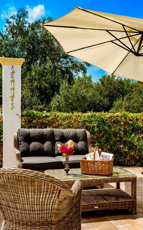 Villa Di Giovanni: Have, Udendørs