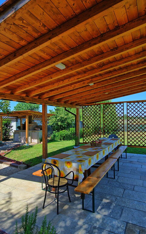 Casa Violina: Altan / terrasse / gårdhave