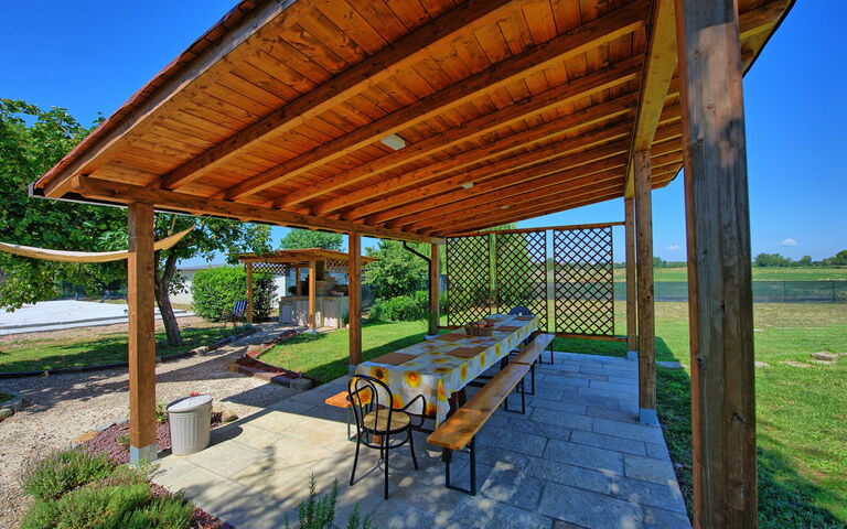 Casa Violina: Altan / terrasse / gårdhave