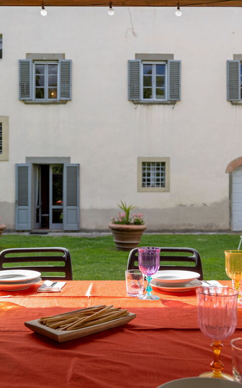 Villa Cangeli: Have, Udendørs, Udvendige