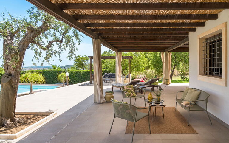 Villa Mara: Altan / terrasse / gårdhave