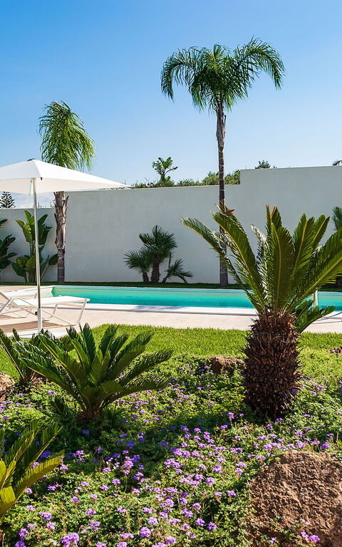 Villa Pigna Bianca: Have, Udendørs