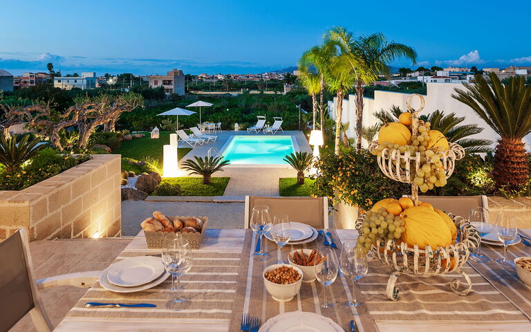 Villa Pigna Bianca: Udendørs