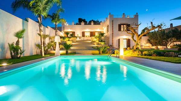 Villa Pigna Bianca: pool, Udendørs