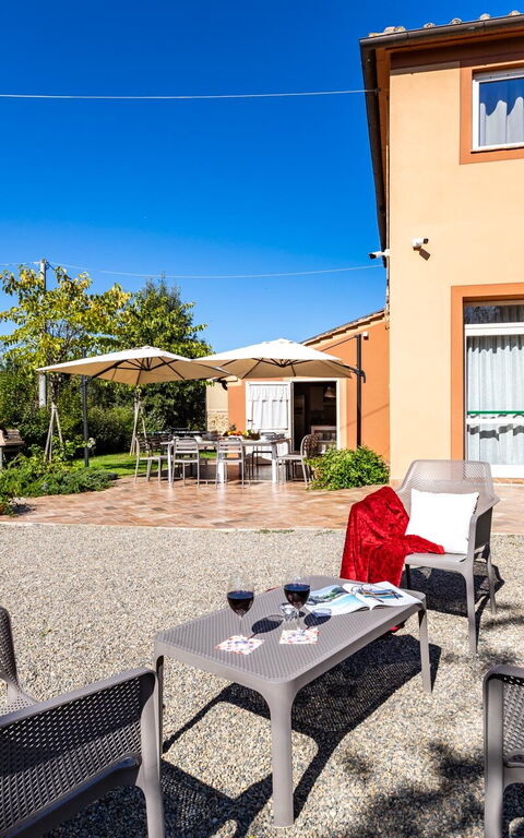 Villa Bonriposo: Have, Udendørs, Udvendige