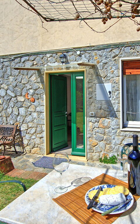 Casa Al Bosco: Have, Udendørs