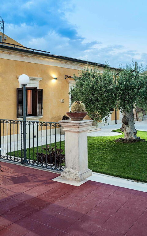 Villa Carolina: Have, Udendørs